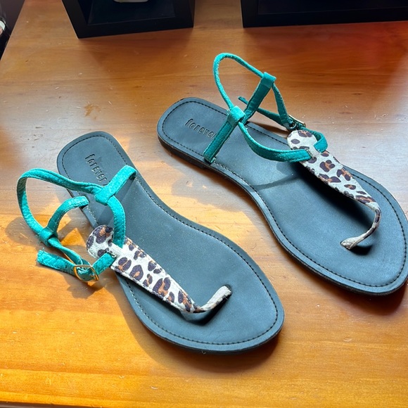Forever 21 cheetah print sandals size 8 - Picture 1 of 1